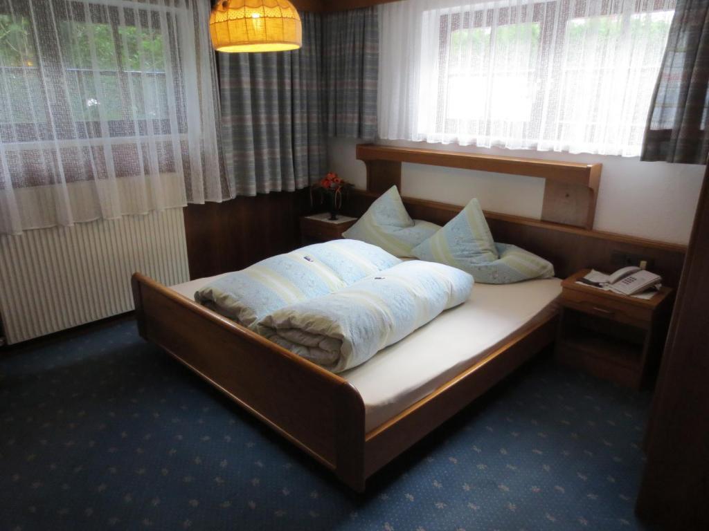 ホテル Alpenhaeusl ゼルデン 部屋 写真